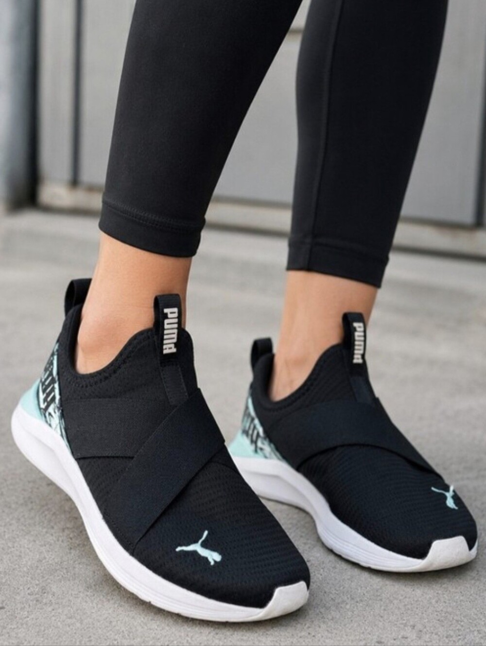 Puma Womens Prowl Slip On- Size 7